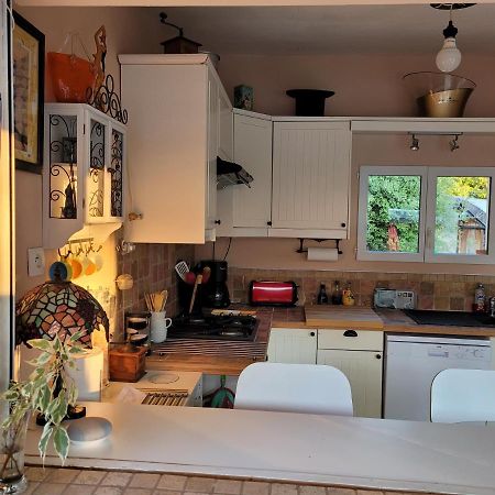 Le Jardin Des Selves Bed & Breakfast ดรากิญญ็อง ภายนอก รูปภาพ